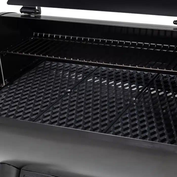 Dyna-Glo DGSS700BPW-D Pellet Grill thumbnail 3
